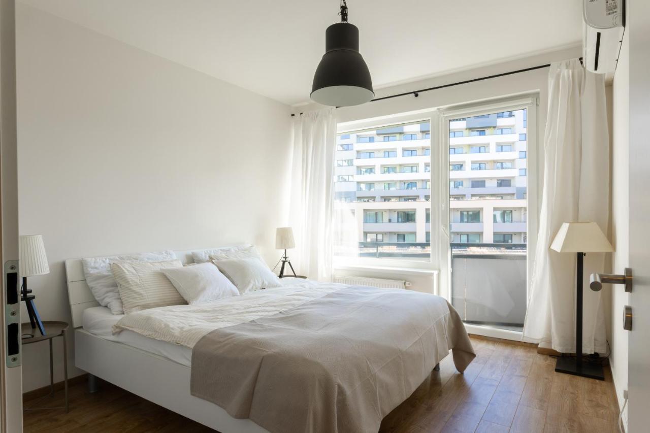 Quiet & Cozy Apartment Old Town - Free Underground Parking Kosice Exterior photo